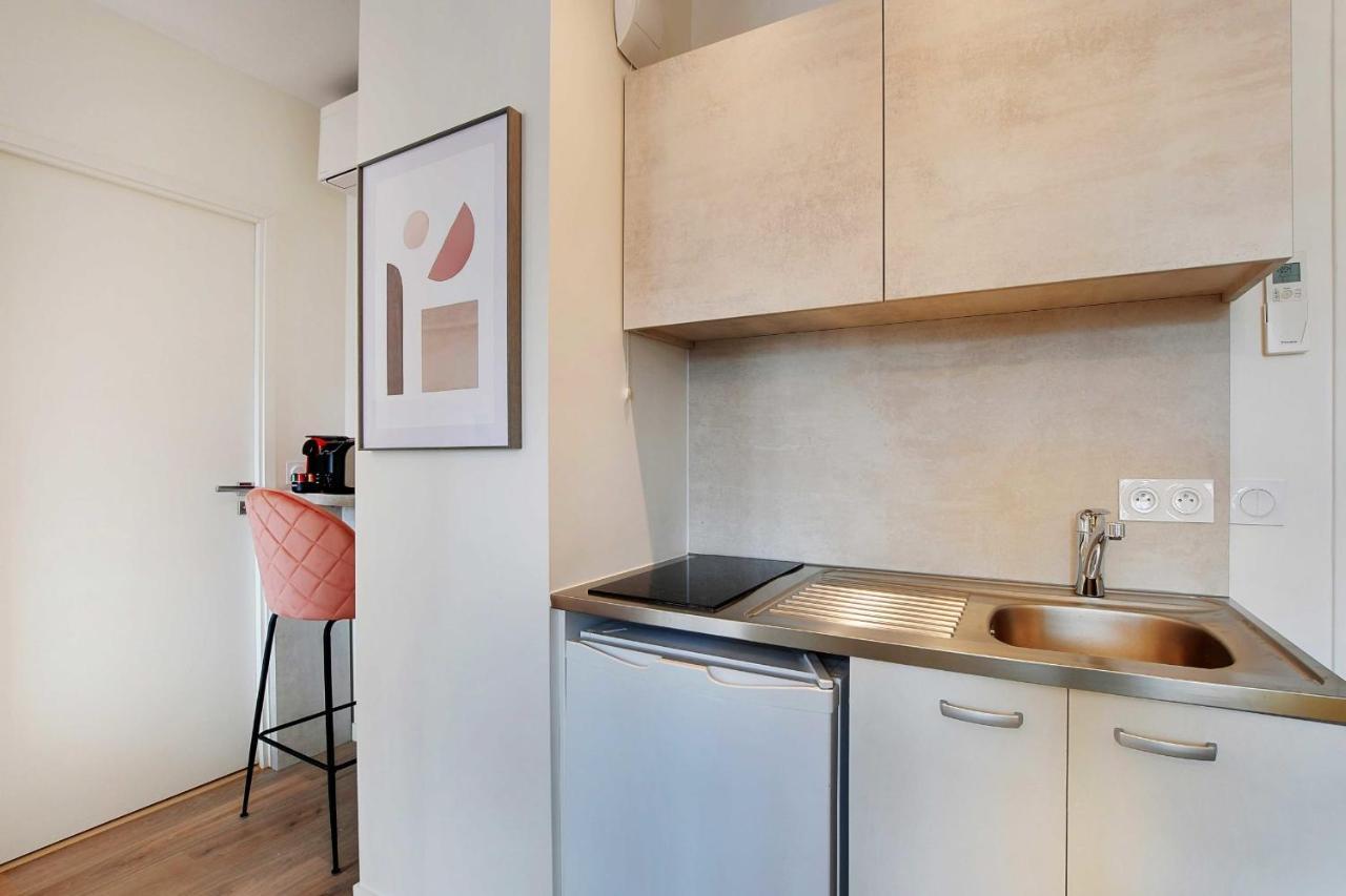 Residence Jules Levallois-Perret Buitenkant foto