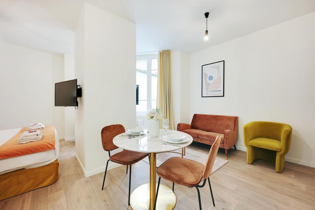 Residence Jules Levallois-Perret Buitenkant foto