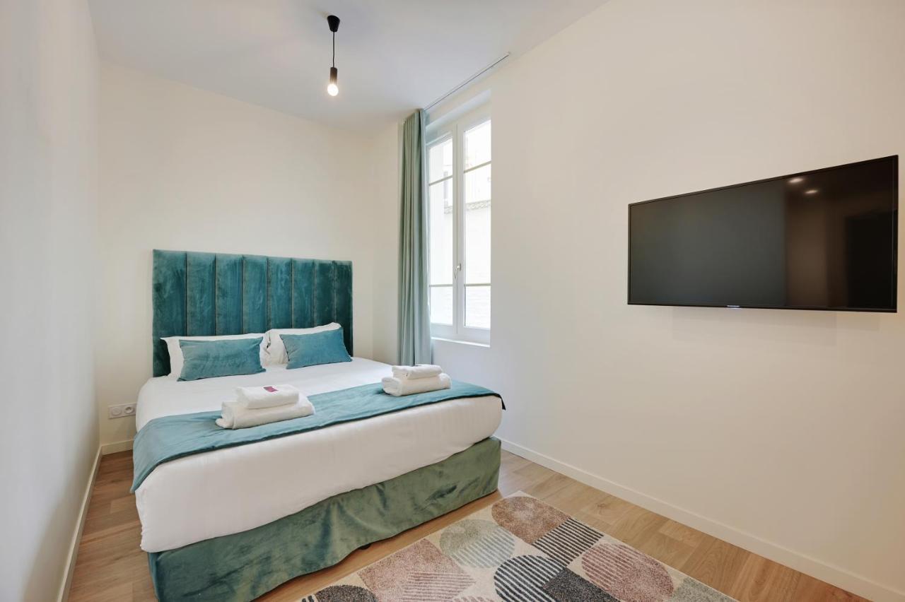 Residence Jules Levallois-Perret Buitenkant foto