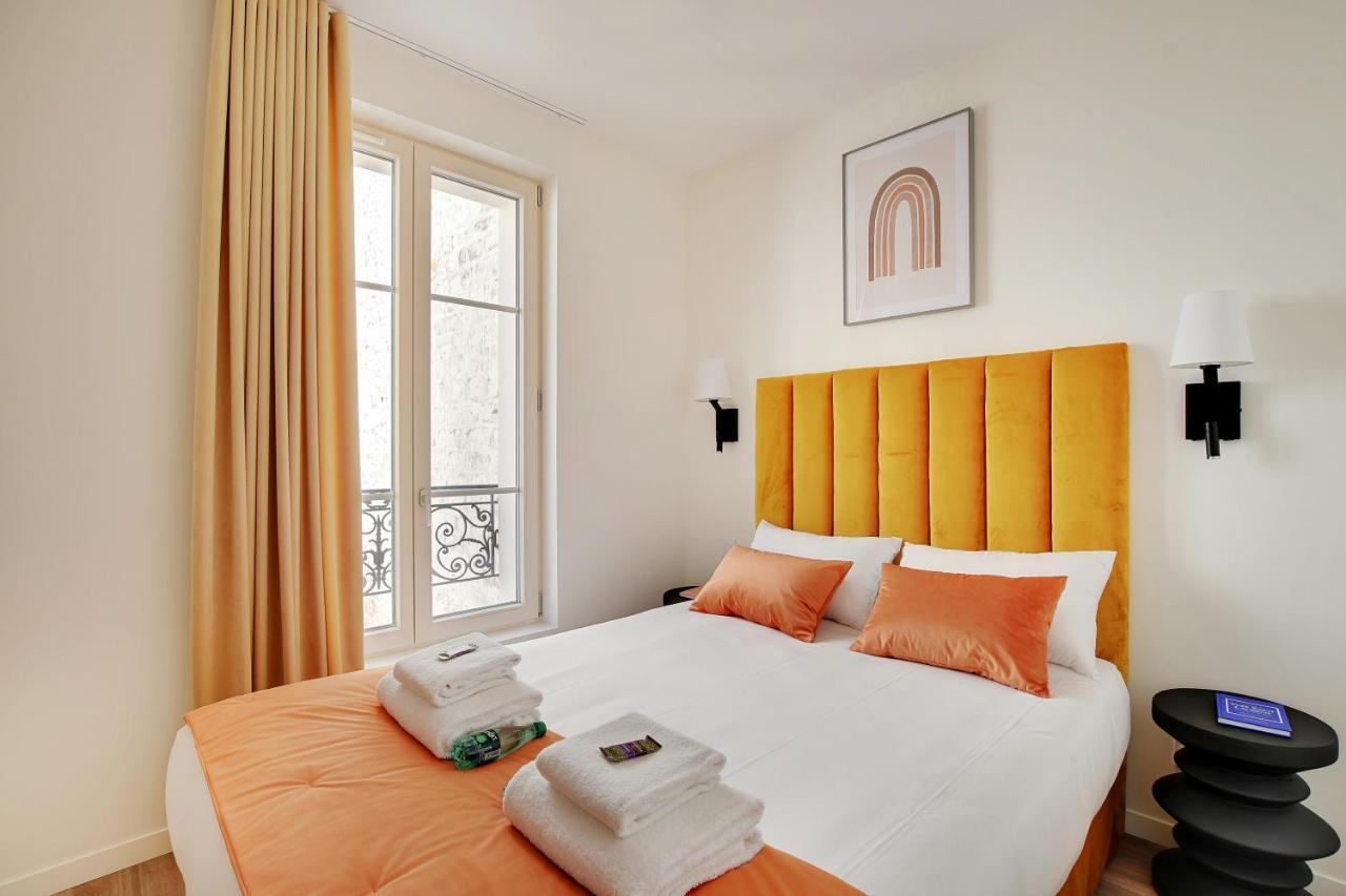 Residence Jules Levallois-Perret Buitenkant foto