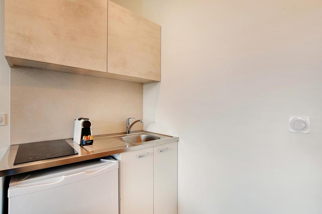Residence Jules Levallois-Perret Buitenkant foto